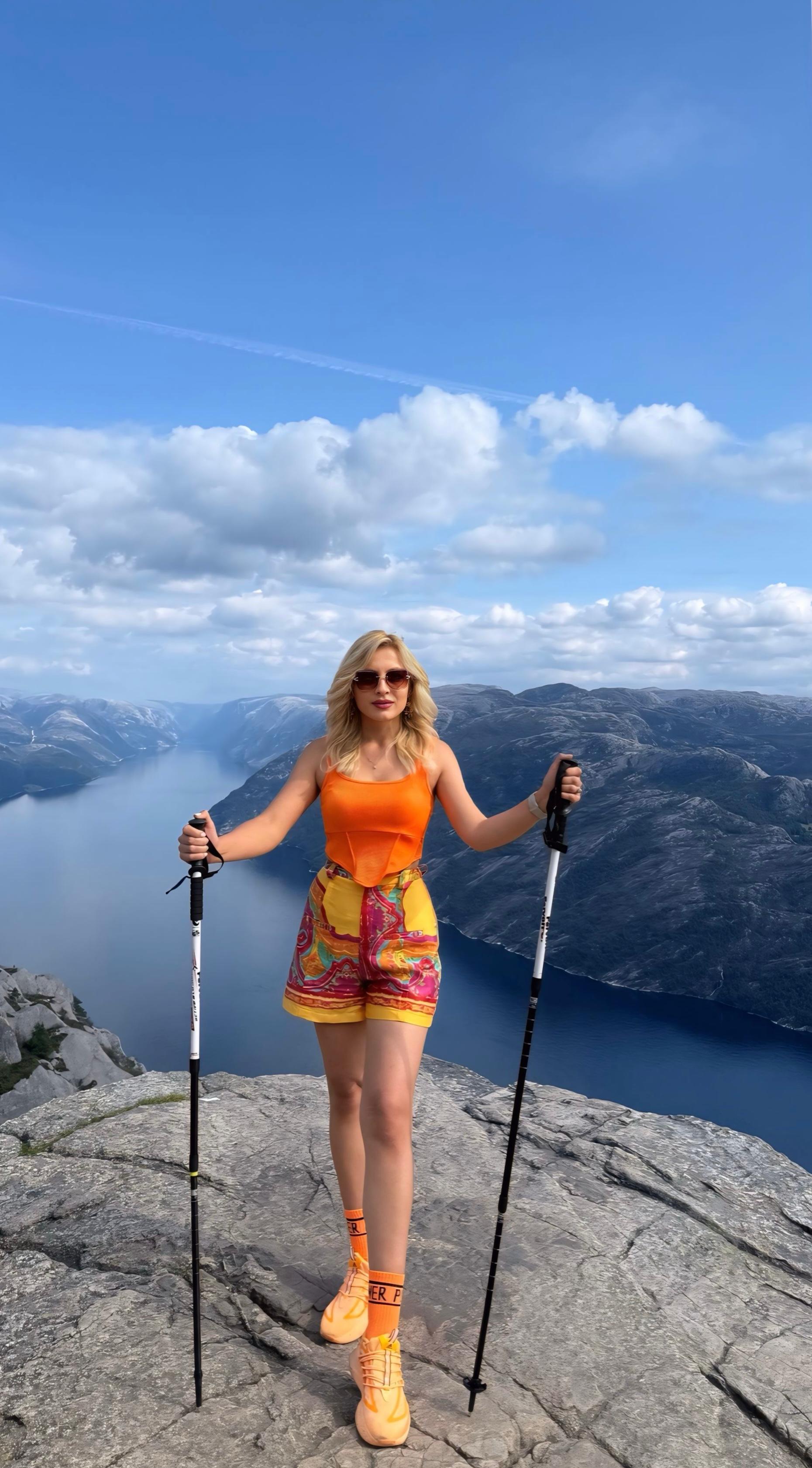 I M G 20250828 W A0414